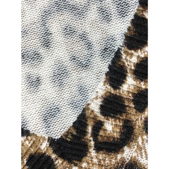 Michael Kors Leopard Print V Neck Knit Sweater Small - Picture 5 of 8